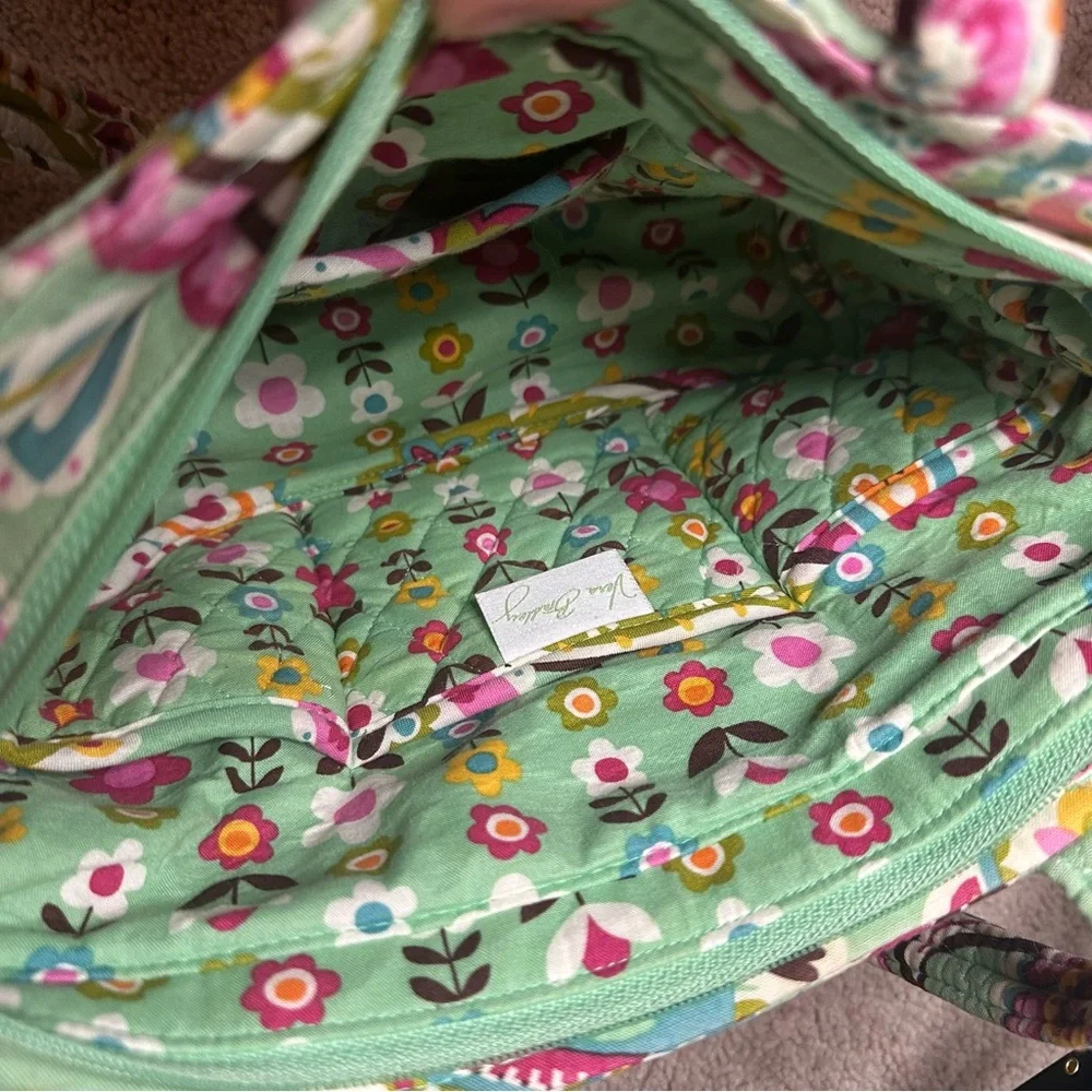 Vera Bradley Plum Crazy Tote & Turnlock Wallet – Retired Pattern - Picture 7 of 9